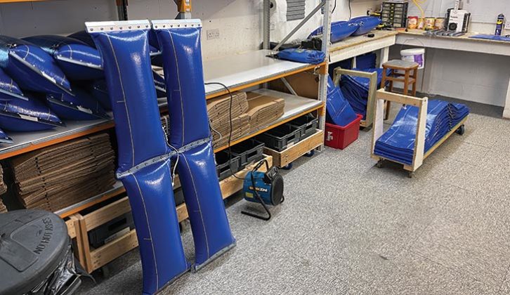 Twin-axle LocknLevel units inflated
