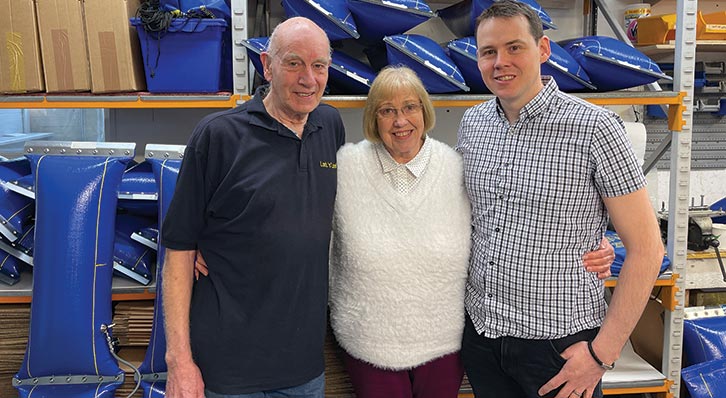 Derek, Jacky and Andrew Ibbotson