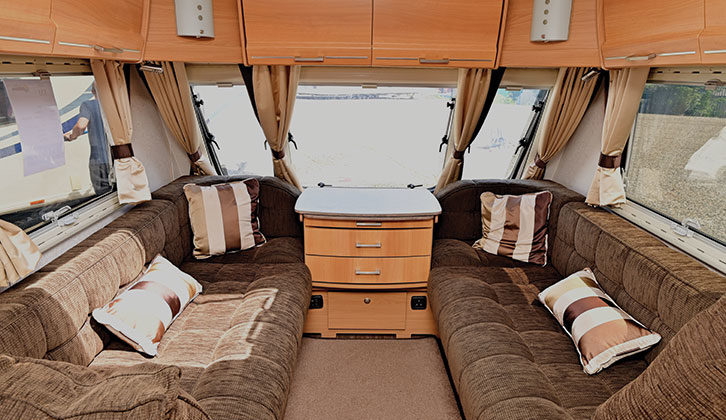 The lounge area of the Elddis Crusader Tempest (2011)