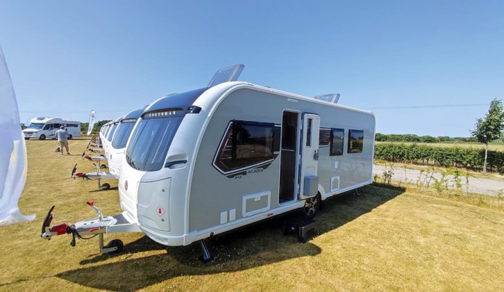 The Coachman Acadia 545