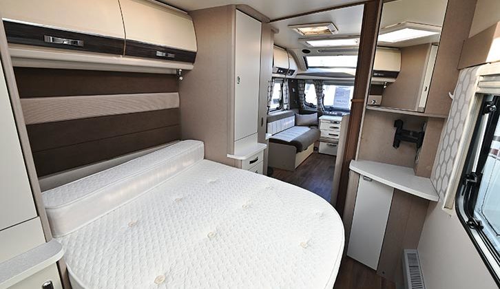 Bedroom is spacious and transverse fixed bed benefits from a supportive Duvalay mattress