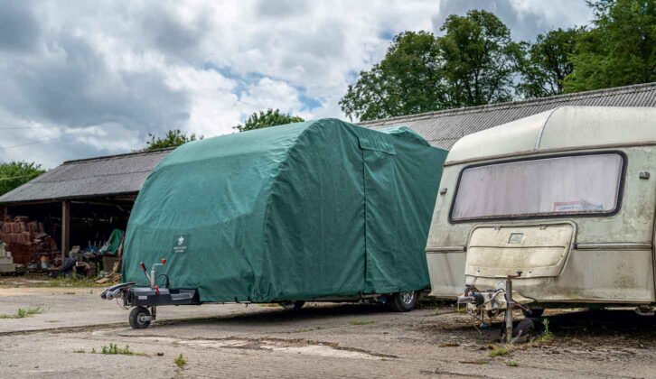 Covered caravan