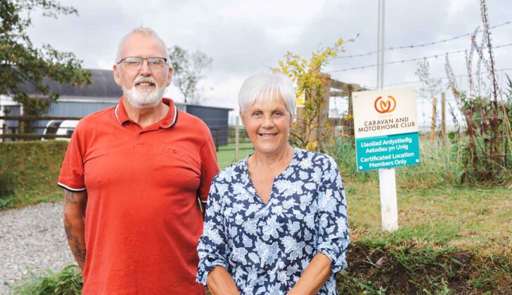 Man and woman at Terfyn Mywer