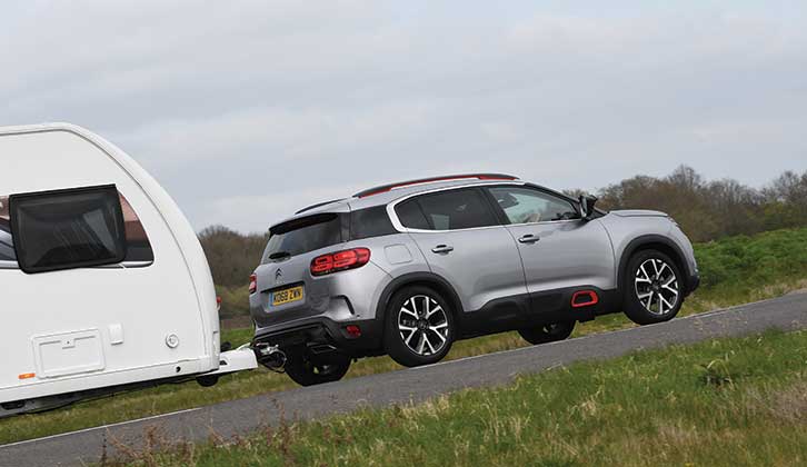 Citroën C5 Aircross towing