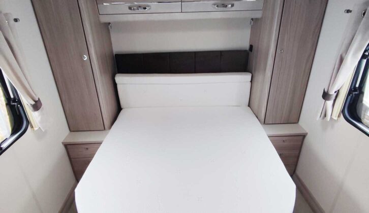 Rear double bed