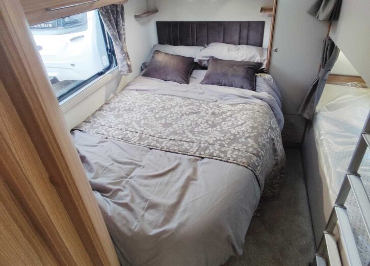 Double bed in Bailey Pegasus