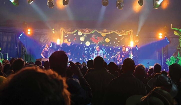 Chuck Prophet on stage