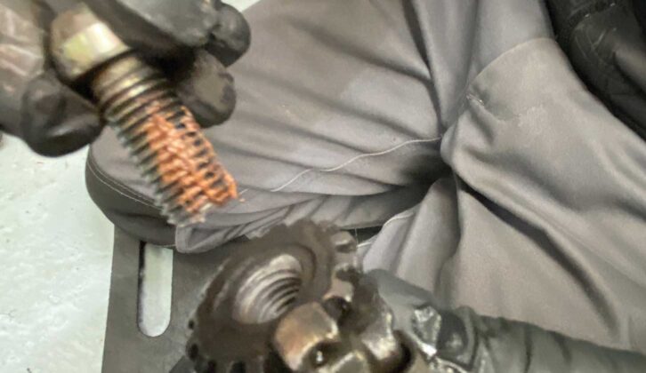 Applying copper slip to starwheel adjuster