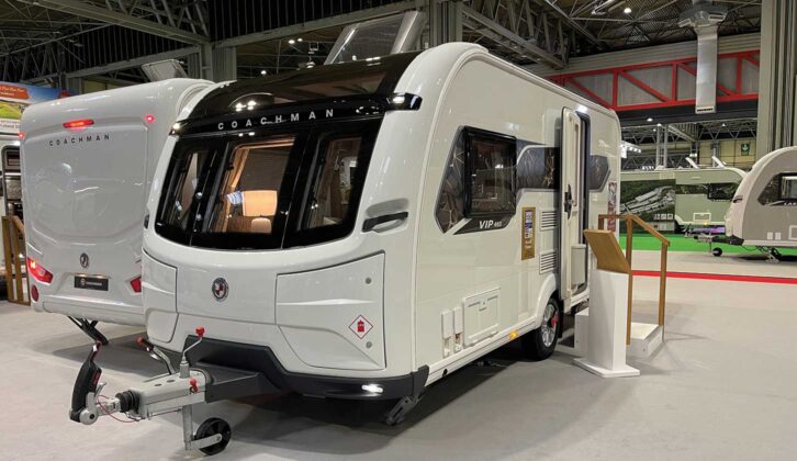 Coachman VIP 460