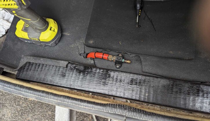 Secured gas pipe