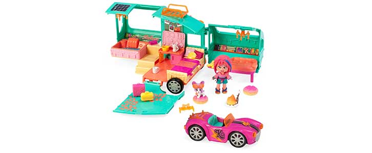 Mia’s Kooky Caravan