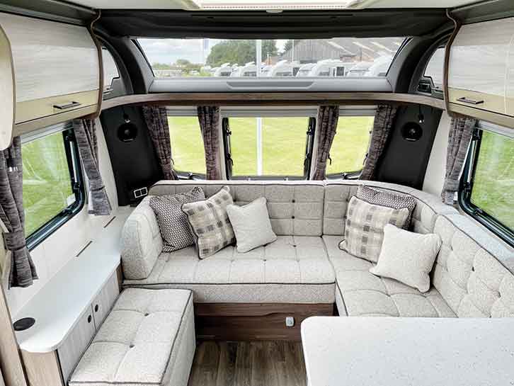 The lounge of the Lusso III