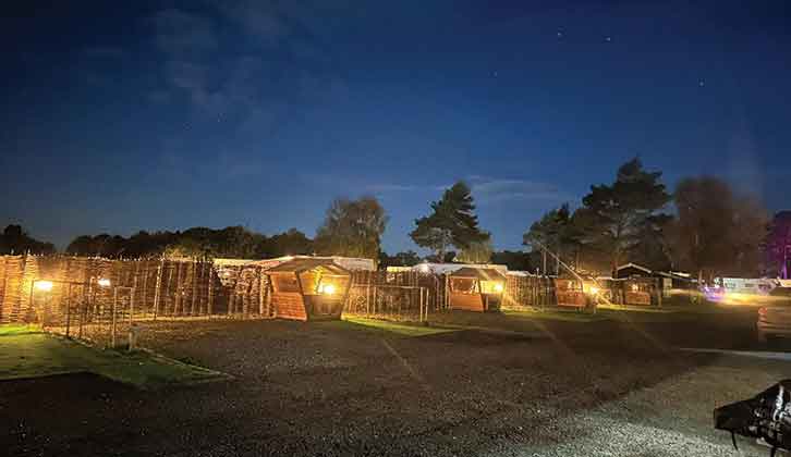 Pinecones Caravan and Camping at night