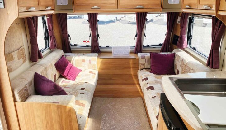 The lounge of the 2012 Bailey Unicorn Cabrera 2012