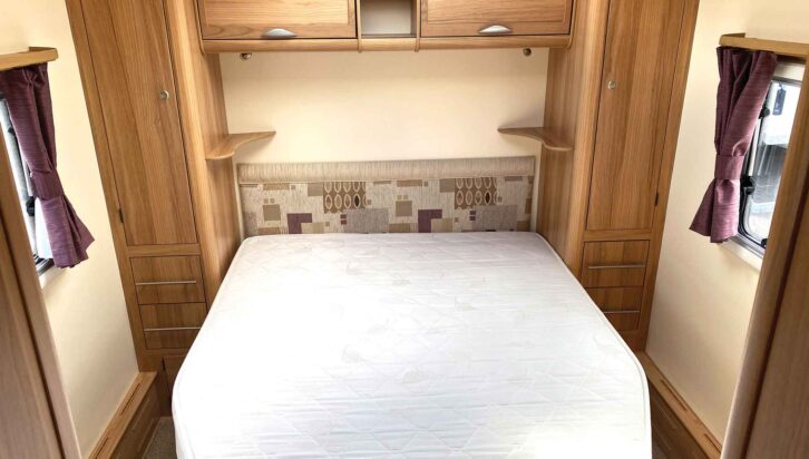 The island bed