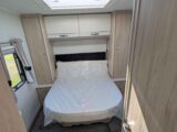 The bed in the Avante Apex 550