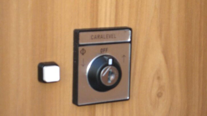 The switch for the Cara-Level system