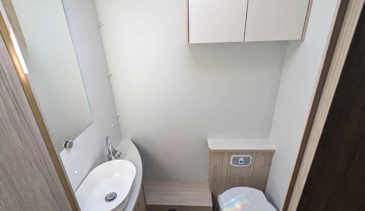 The washroom in the 868