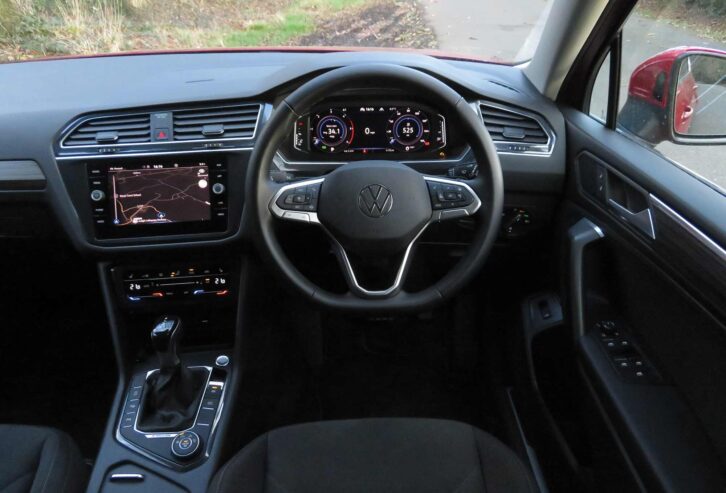 The steering wheel and infotainment system