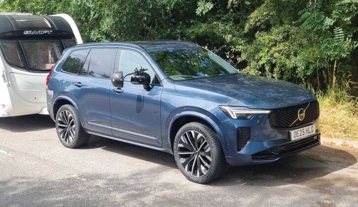 The Volvo XC90 T8 AWD Ultra 