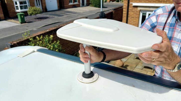 Lifting out the original TV antenna