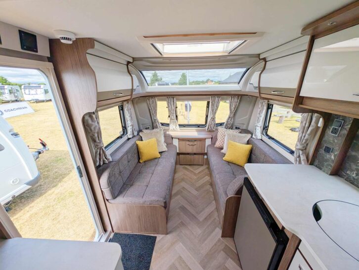 A light and airy lounge in the VIP 545