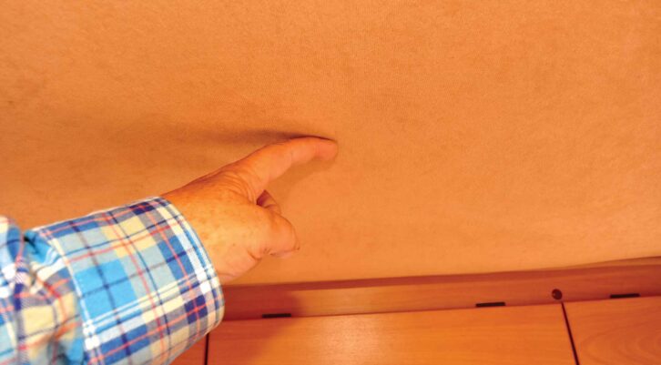 Checking the roof lining