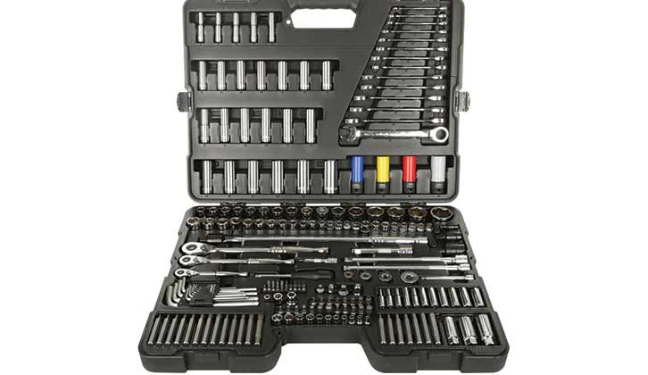 The Halfords Advanced 200-piece set