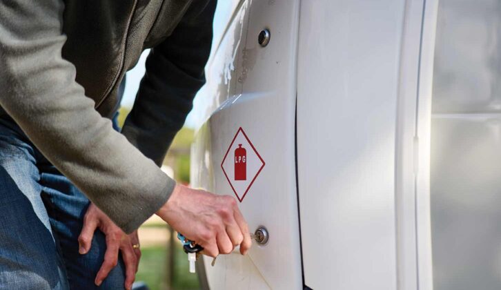 Accessing the gas locker