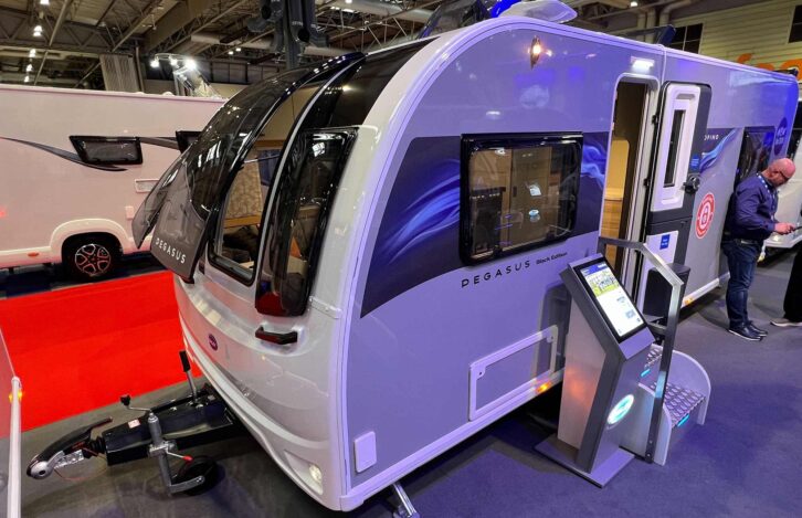 The Bailey Pegasus Black Edition Portofino