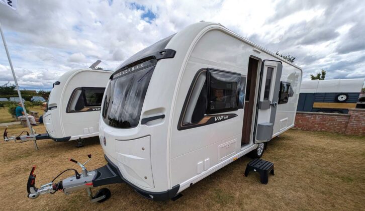 The Coachman VIP 565