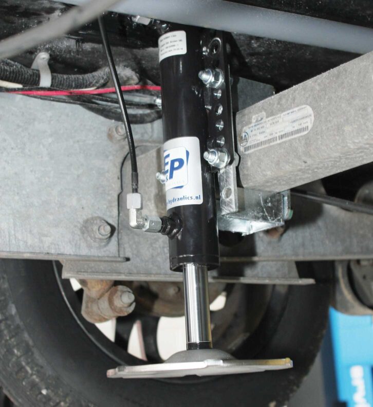 An E&P Hydraulics levelling system