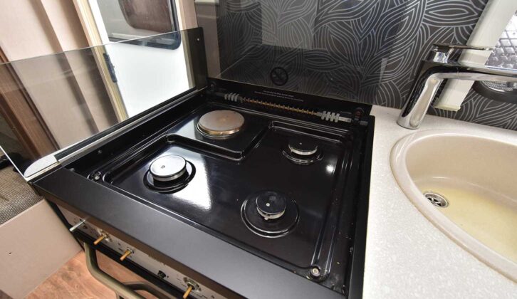 The dual-fuel hob, oven and grill