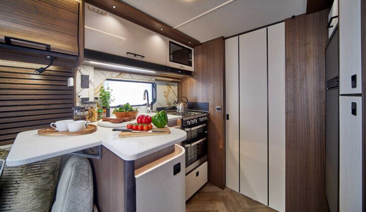 The kitchen in the Lusso