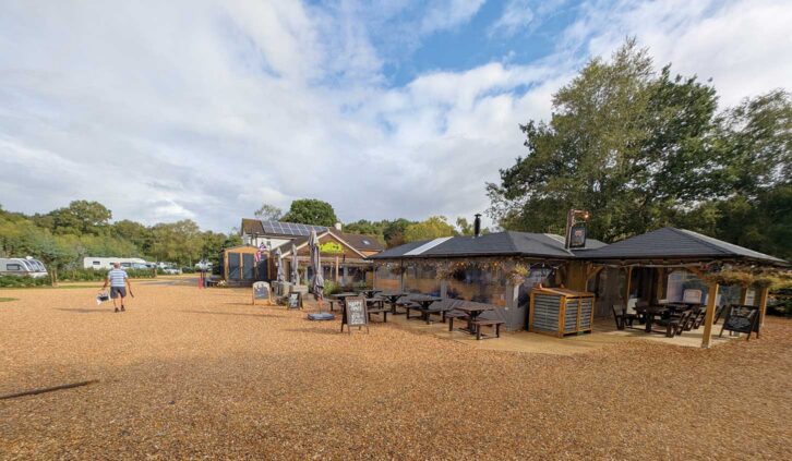 Back of Beyond Touring Park