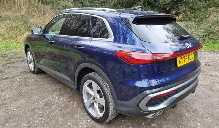 The Audi Q5 from the rear