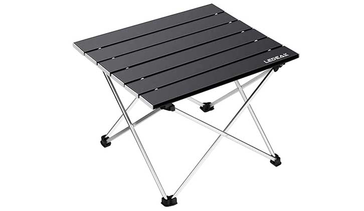 Portable camping table