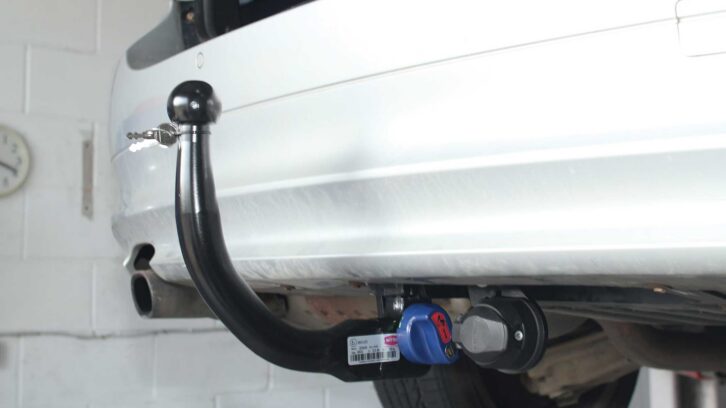 A removable towbar with a bumper section
