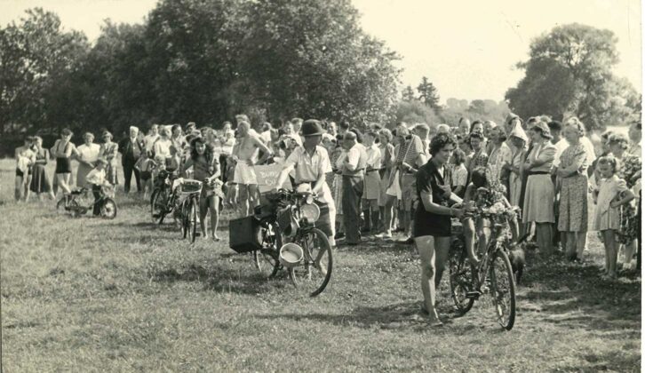 Club members with dressed-up ‘camping’ bikes at the Walton Club Site, 1946