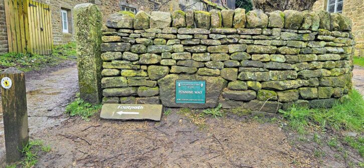 Pennine Way for Mam Tor and Kinder Scout