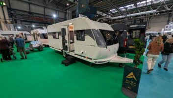 The Aura Prestige 560 WLU