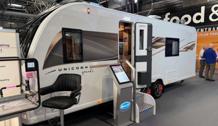 The Bailey Unicorn Grande Cordoba
